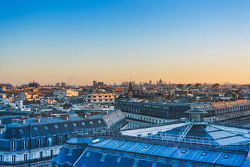 笔记本并不是很热的情况下自动断电