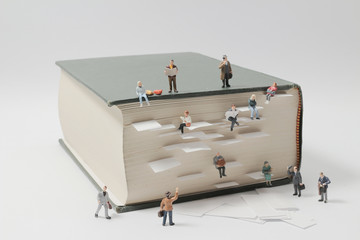 ibm  R50e笔记本电脑2005年的价格是多少？